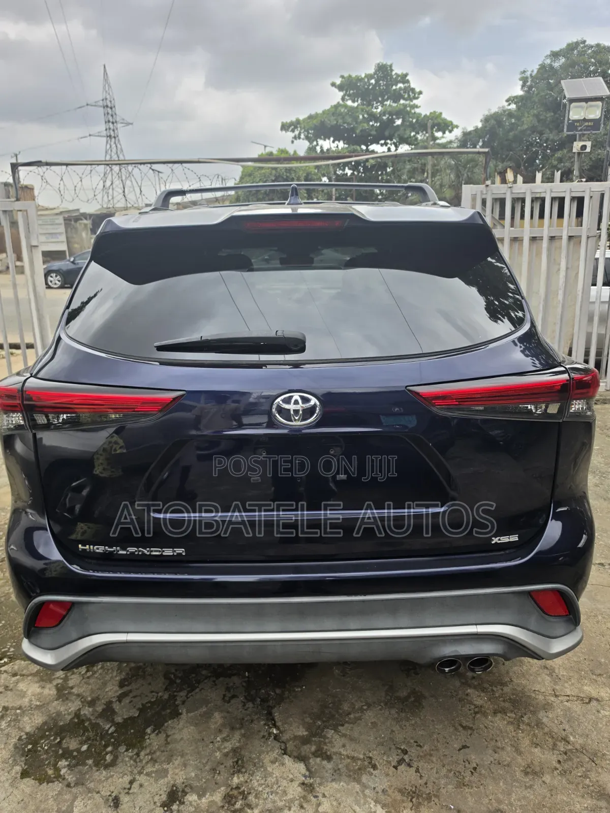 Toyota Highlander XSE 2021 Blue