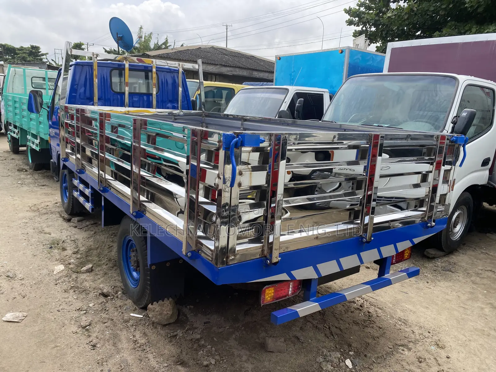 Mini Truck Dyna