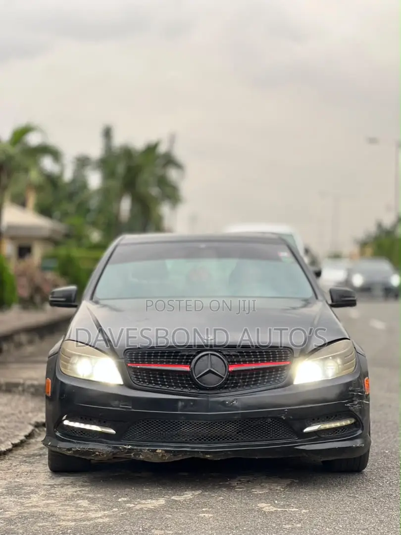 Mercedes-Benz C350 C350 BlueEFFICIENCY 4MATIC AWD 2009 Black