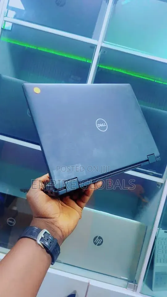 Laptop Dell Latitude 7390 2-in-1 8GB Intel Core i5 SSD 256GB