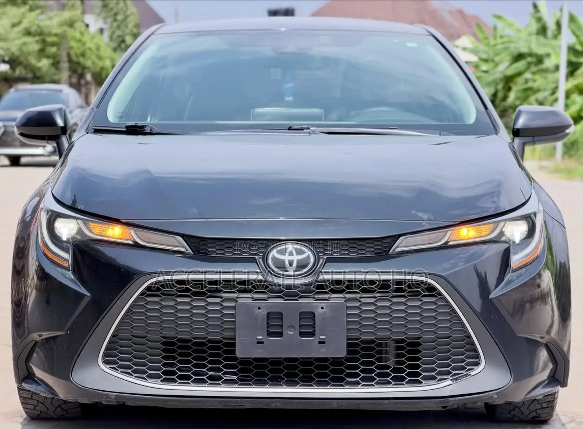 Toyota Corolla XLE 2020 Black