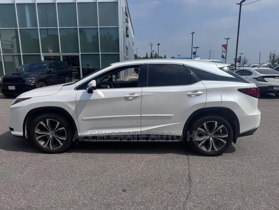 Lexus RX 350 FWD 2017 Off white