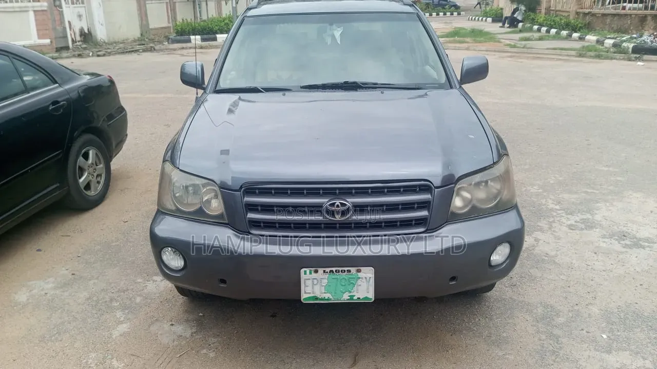 Toyota Highlander 2005 Gray