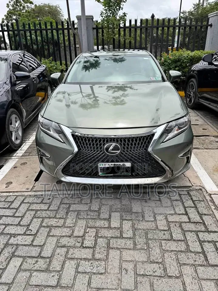 Lexus ES 350 FWD 2013 Green