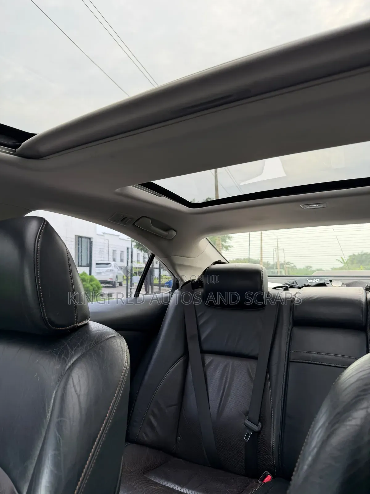 Lexus ES 2012 Silver