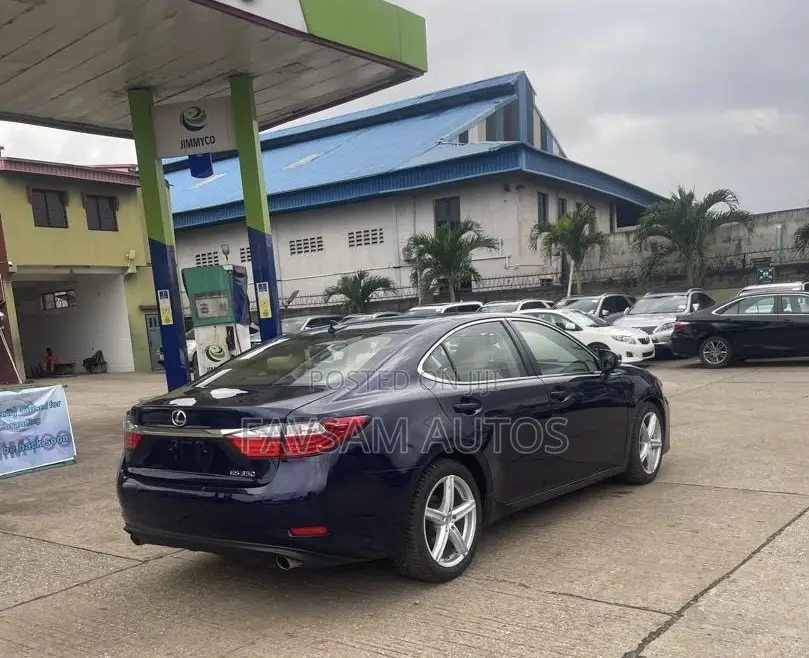 Lexus ES 350 FWD 2013 Blue