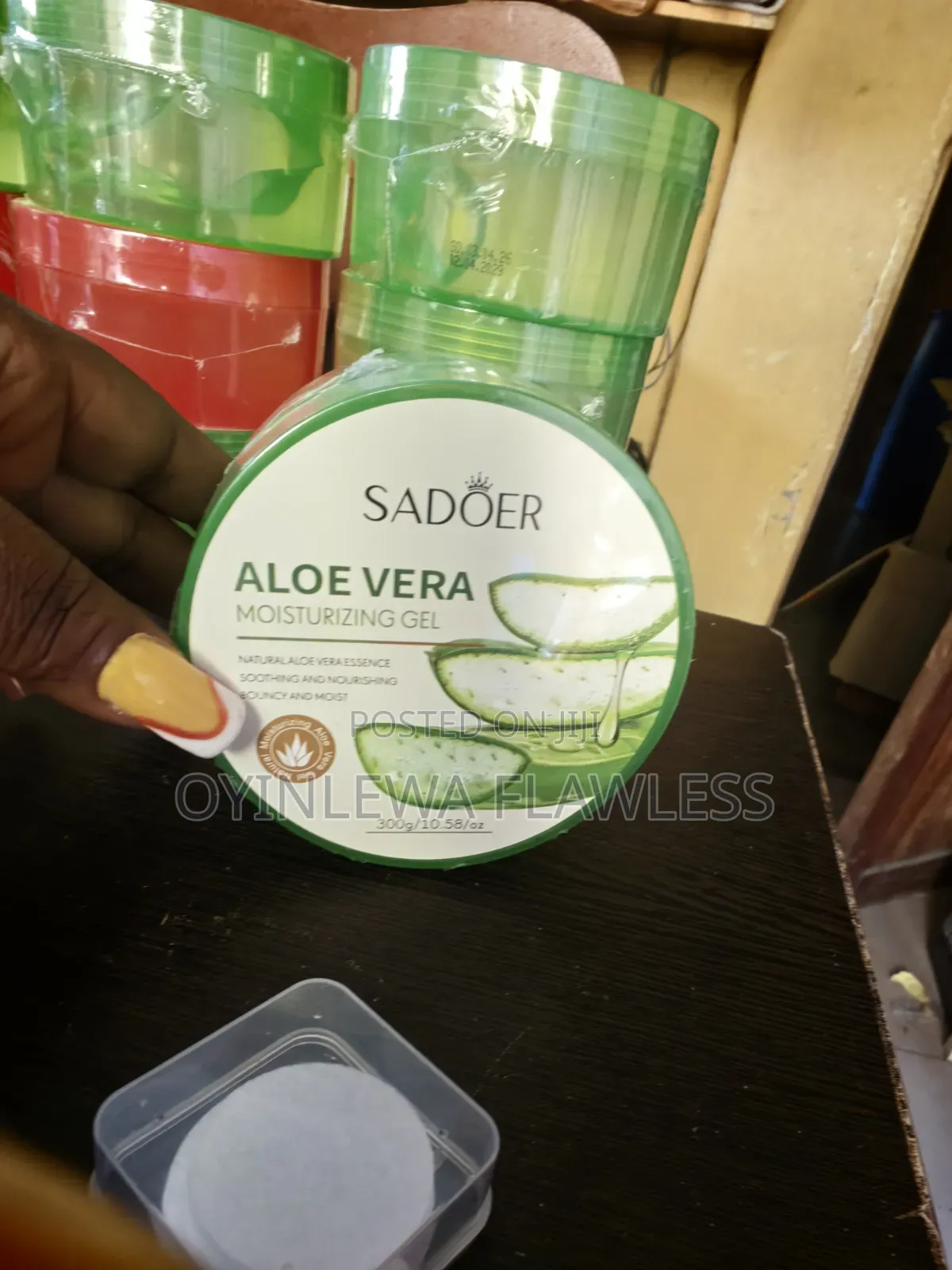 Sadoer Aloe Vera Moisturizing Gel