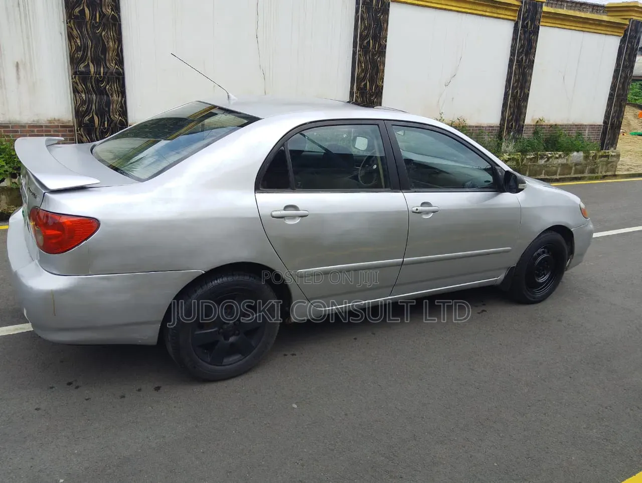 Toyota Corolla 2004 Silver