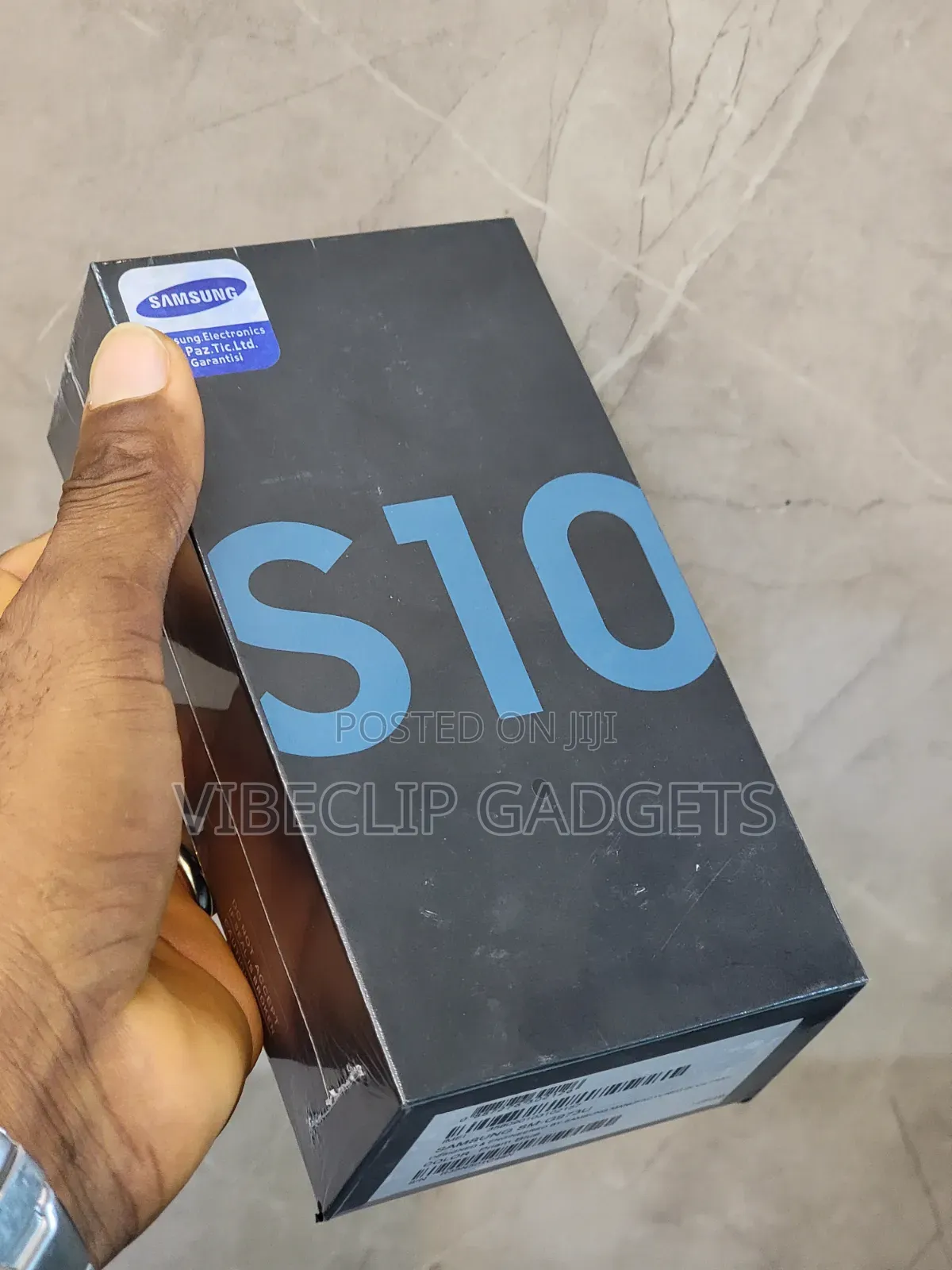 New Samsung Galaxy S10 128 GB Blue