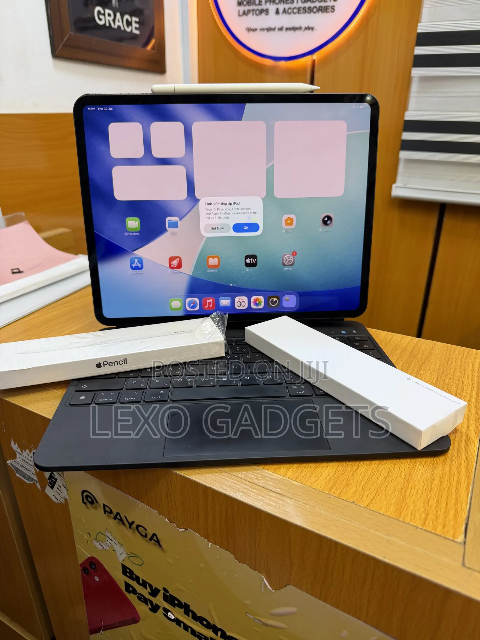 Apple iPad Pro 13 (2024) 256 GB Gray