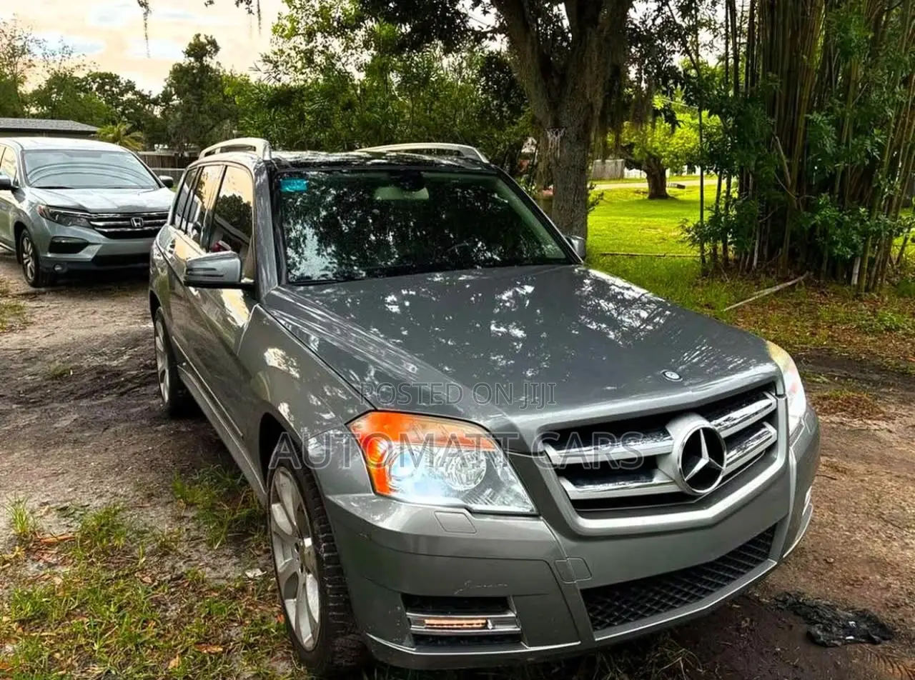 Mercedes-Benz GLK-Class 350 2011 Gray