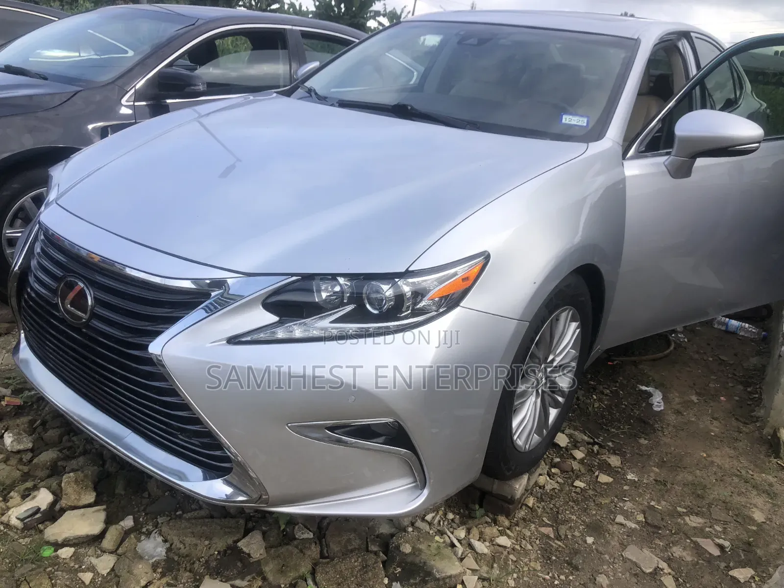 Lexus ES 2017 Silver