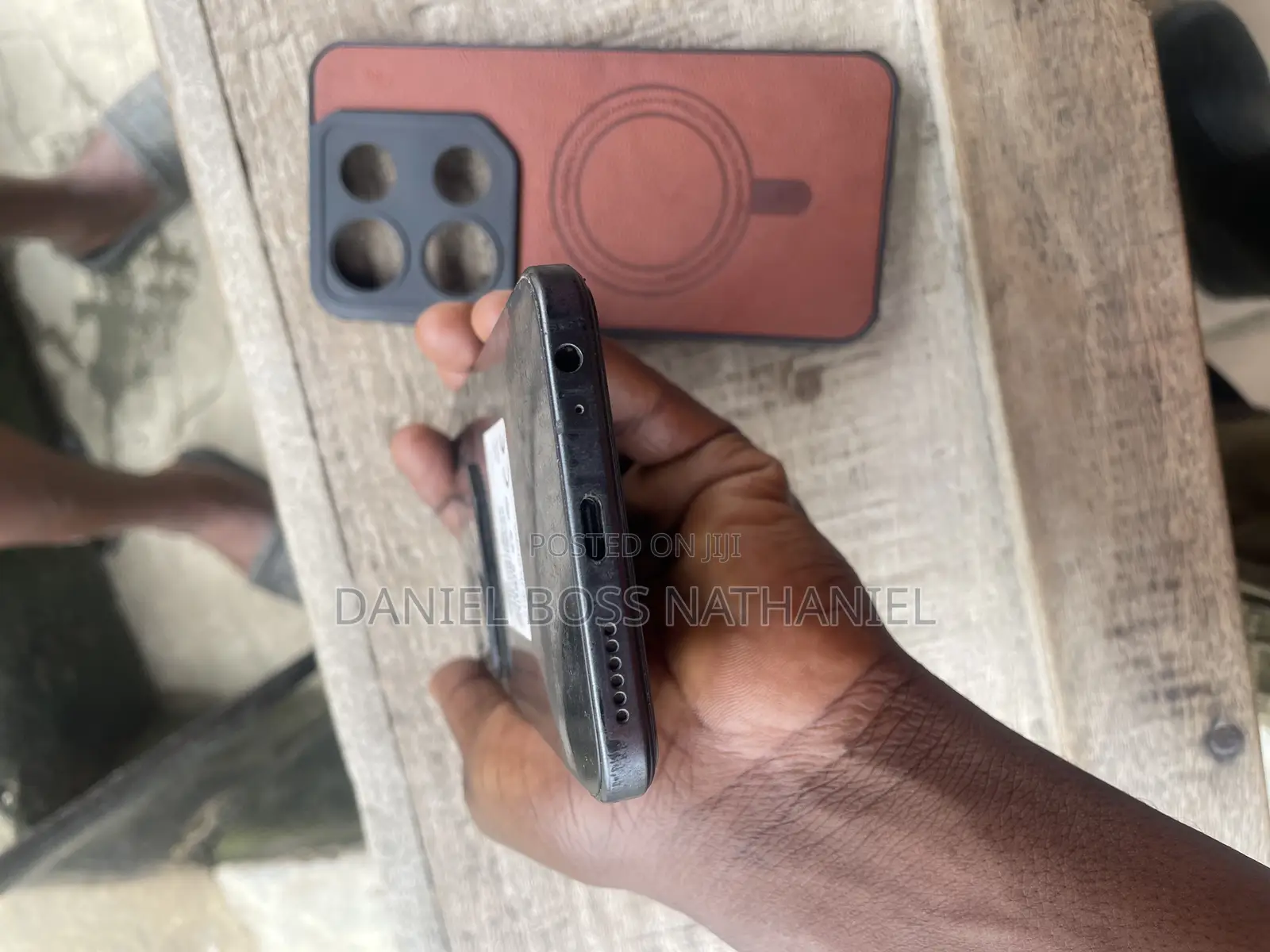 Itel it6910 128 GB Black