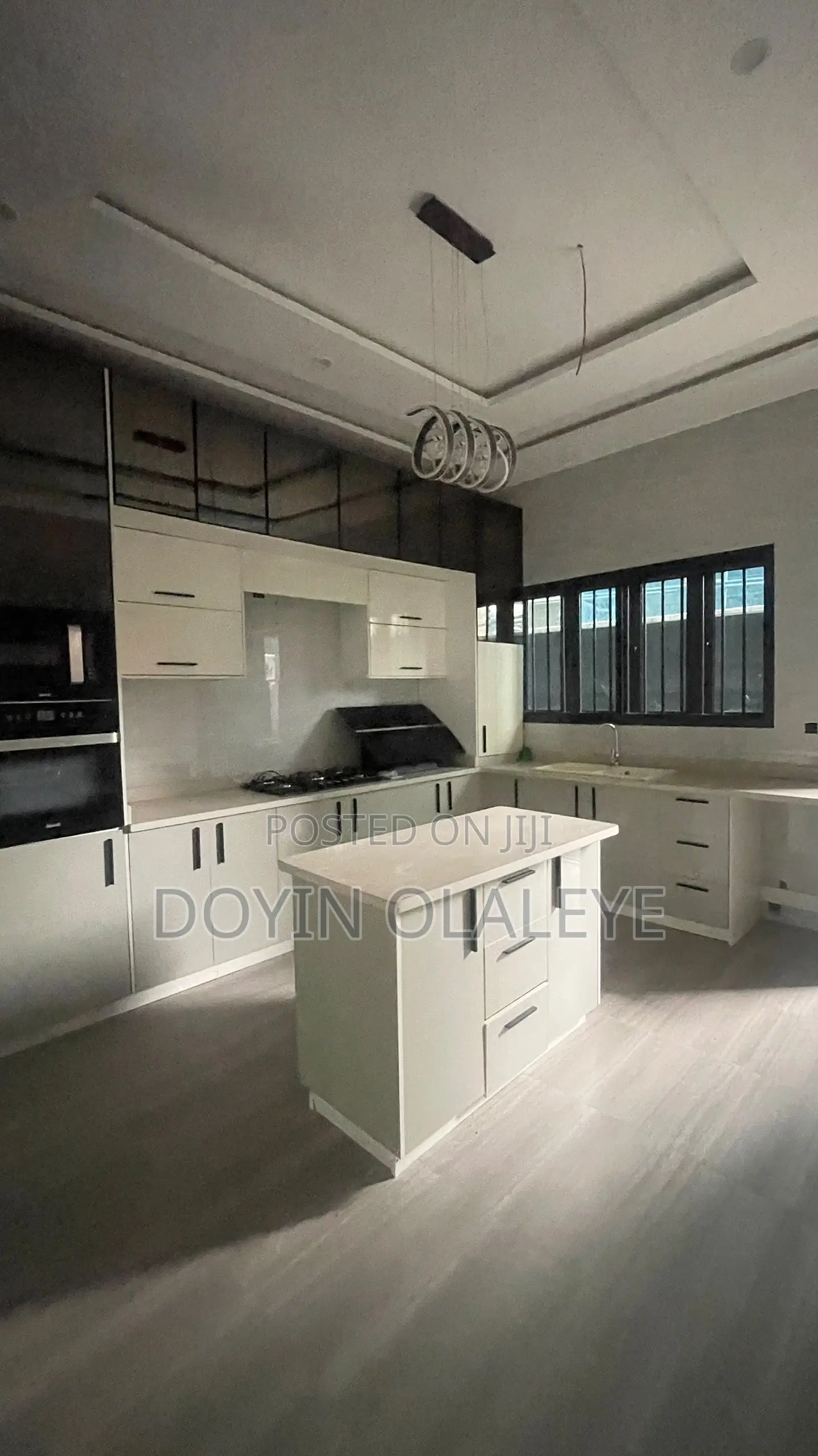 5bdrm Townhouse/Terrace in Victoria Island Extension for sale