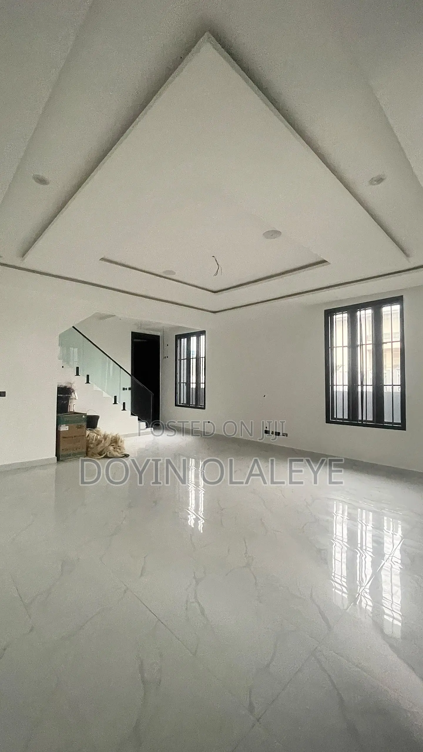 5bdrm Townhouse/Terrace in Victoria Island Extension for sale