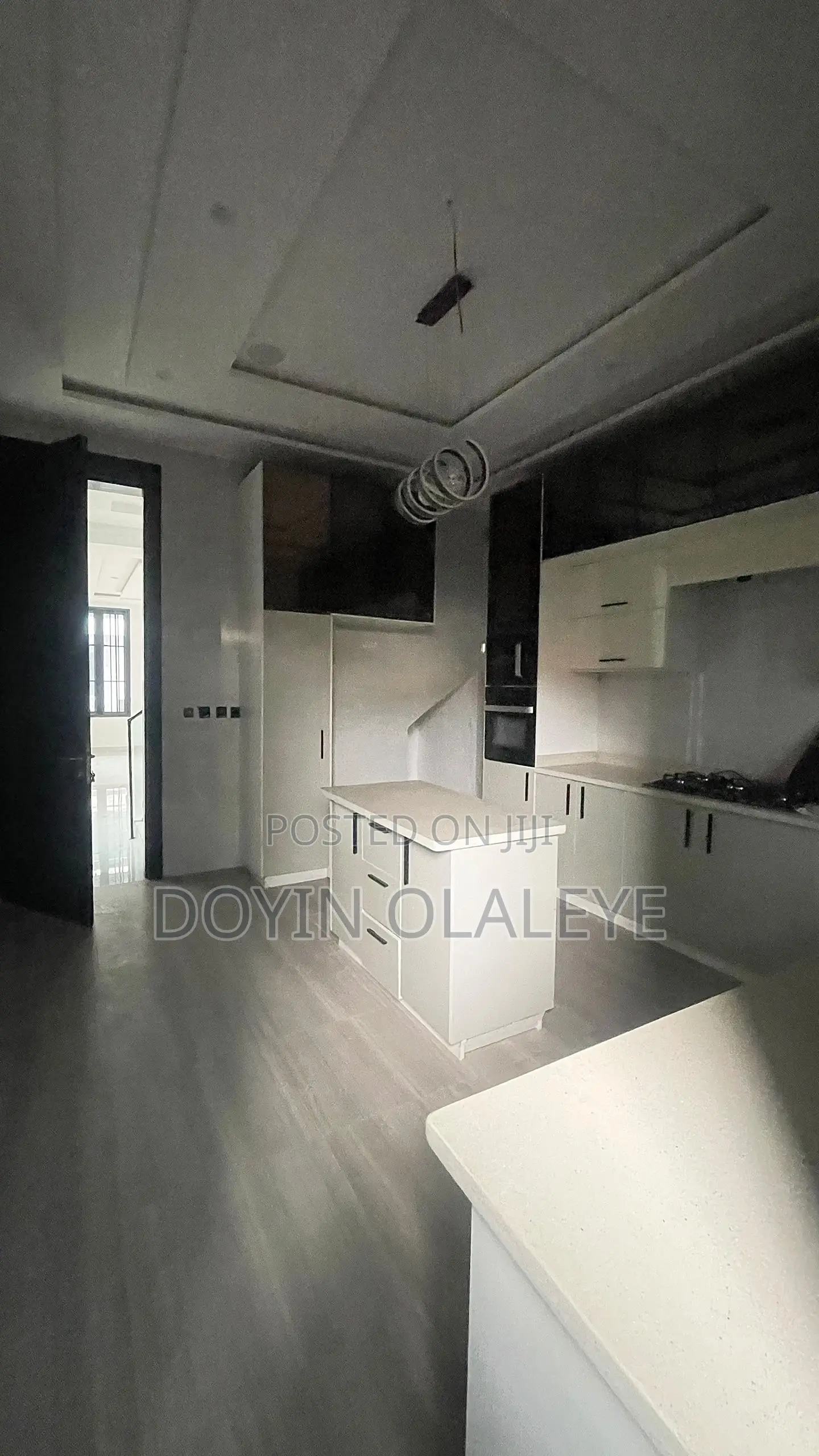 5bdrm Townhouse/Terrace in Victoria Island Extension for sale