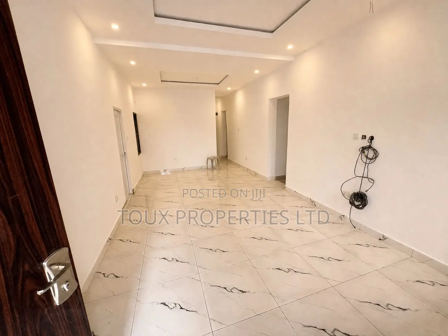 3bdrm Block of Flats in Kubwa for rent
