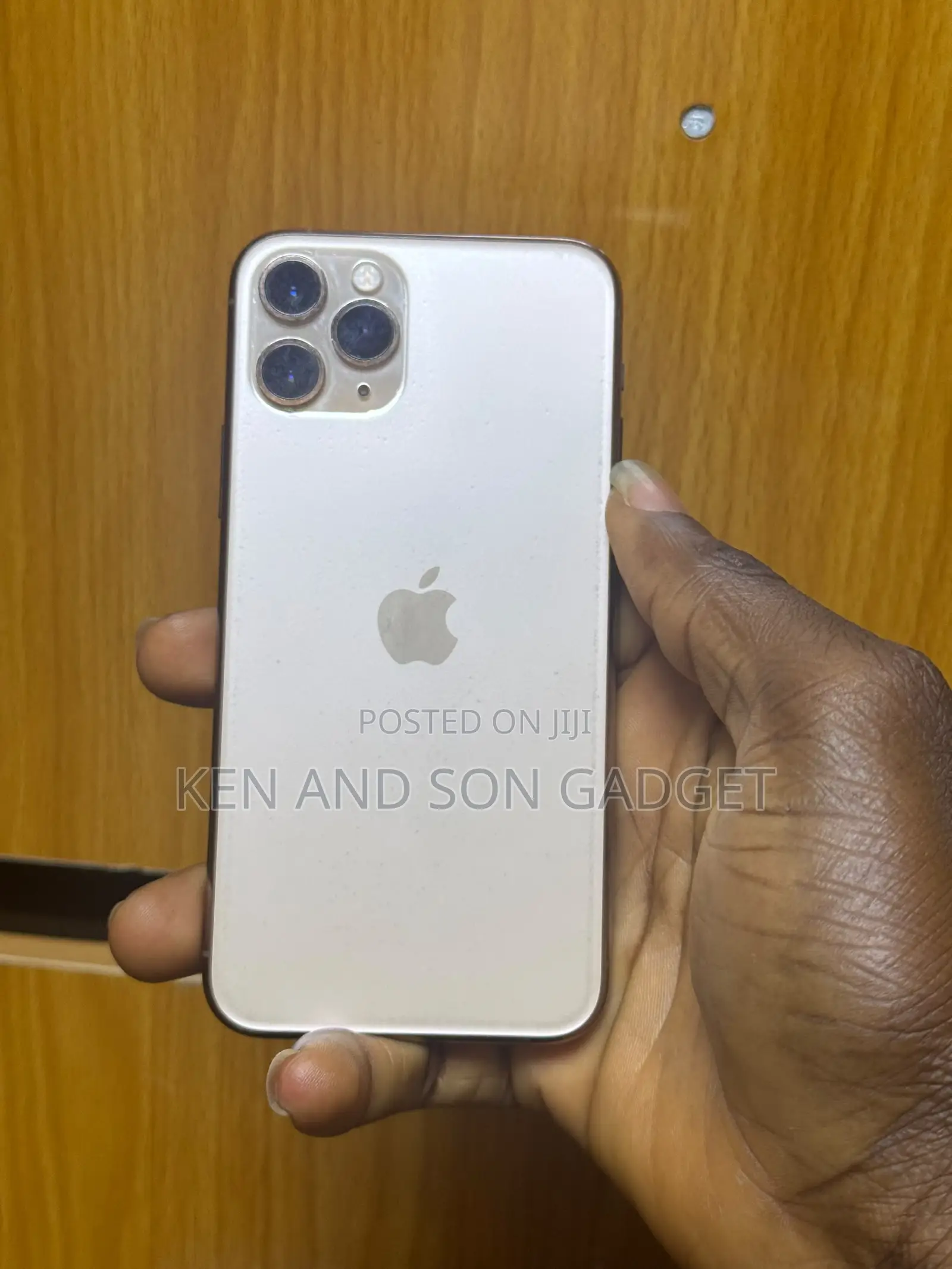 Apple iPhone 11 Pro 64 GB Gold
