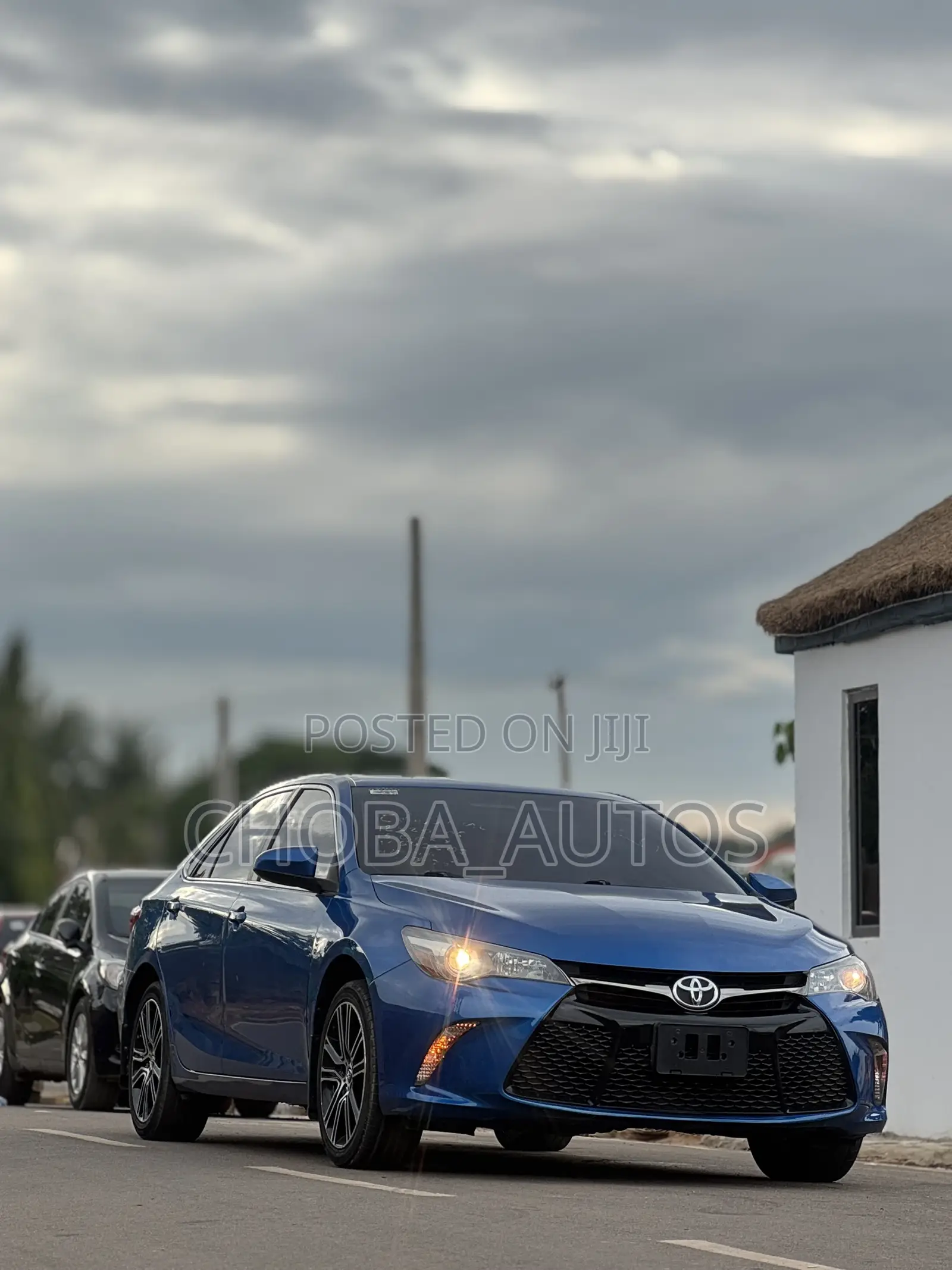 Toyota Camry 2016 Blue