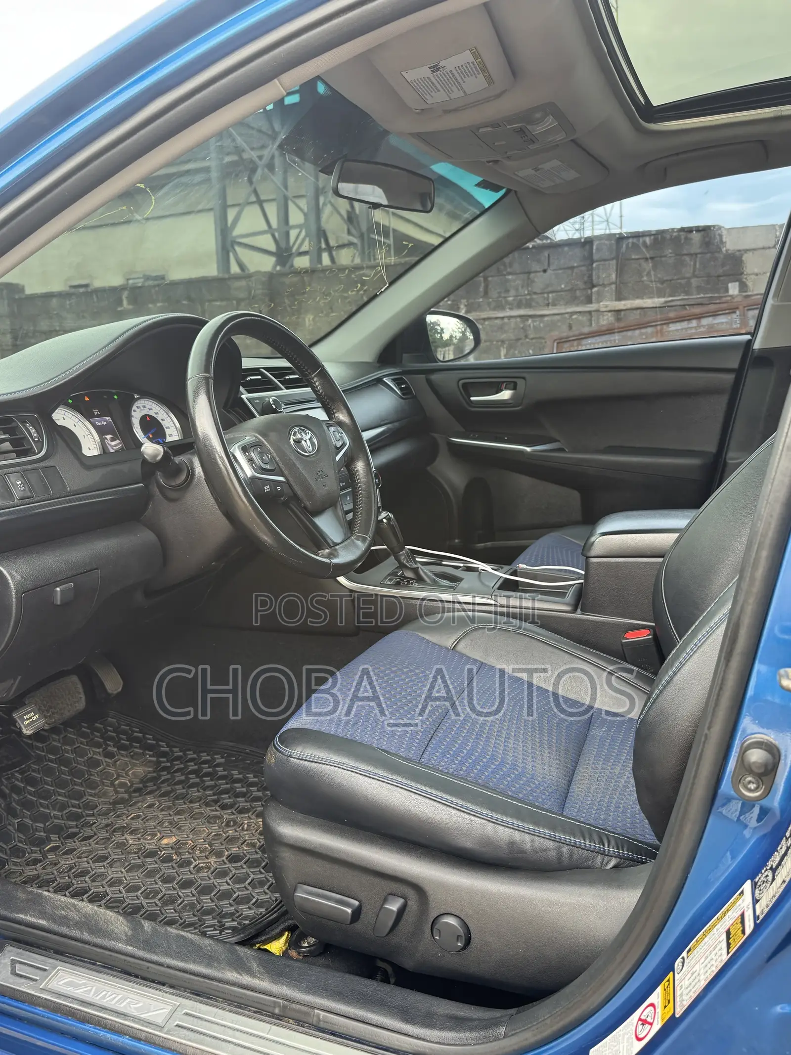 Toyota Camry 2016 Blue