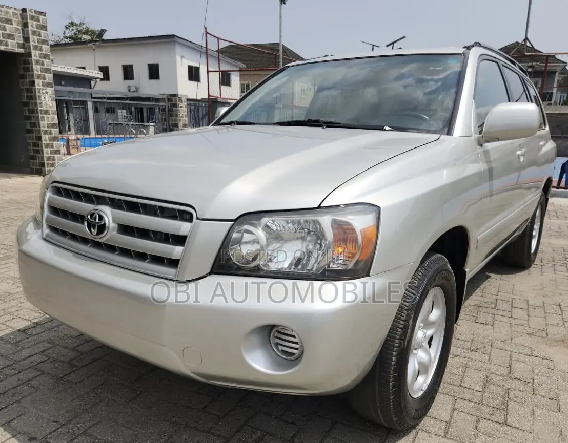 Toyota Highlander 2005 Silver