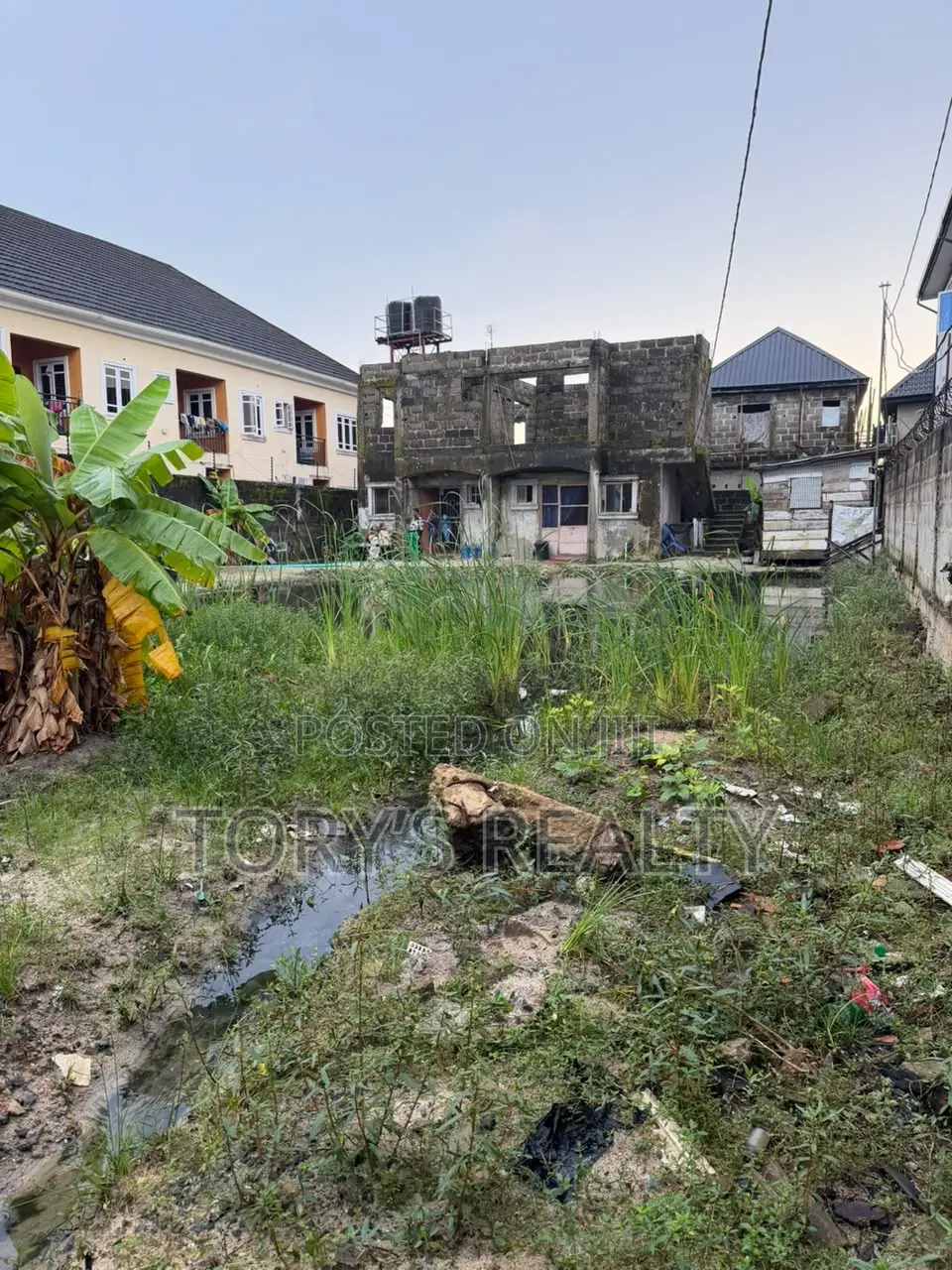 6bdrm Block of Flats in Sangotedo for sale