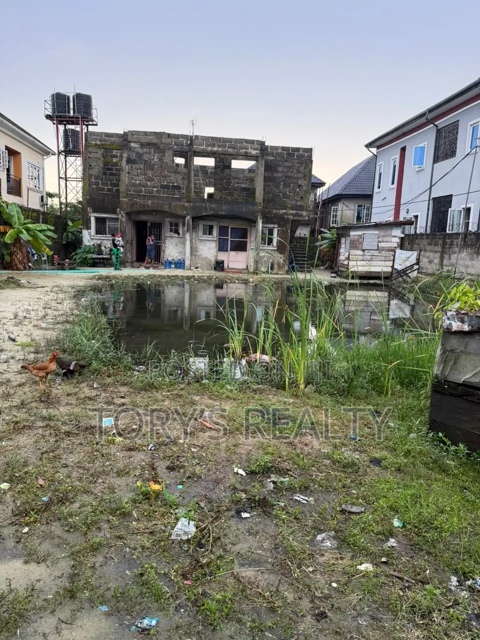6bdrm Block of Flats in Sangotedo for sale