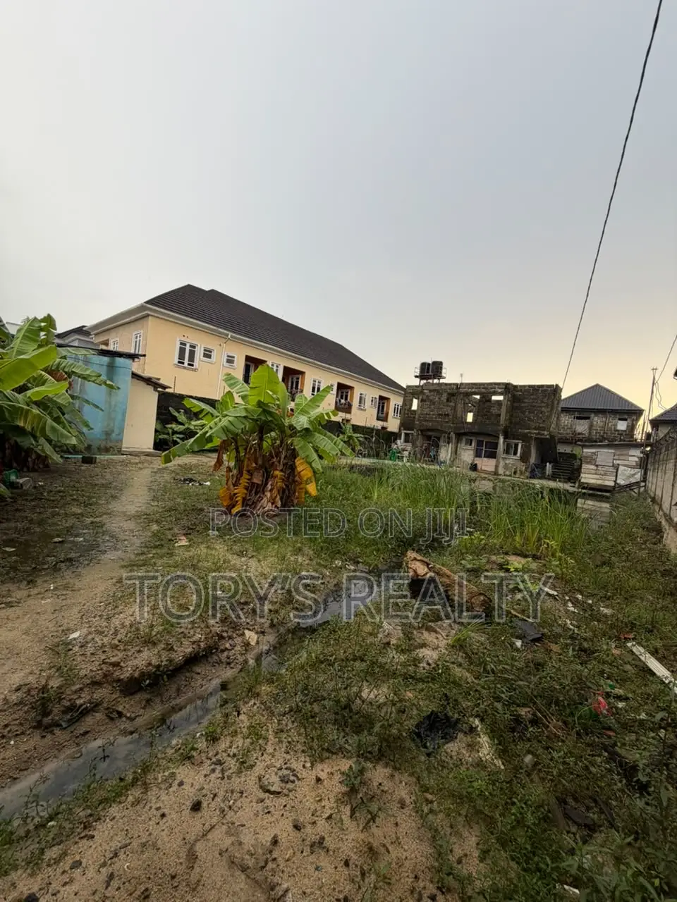 6bdrm Block of Flats in Sangotedo for sale