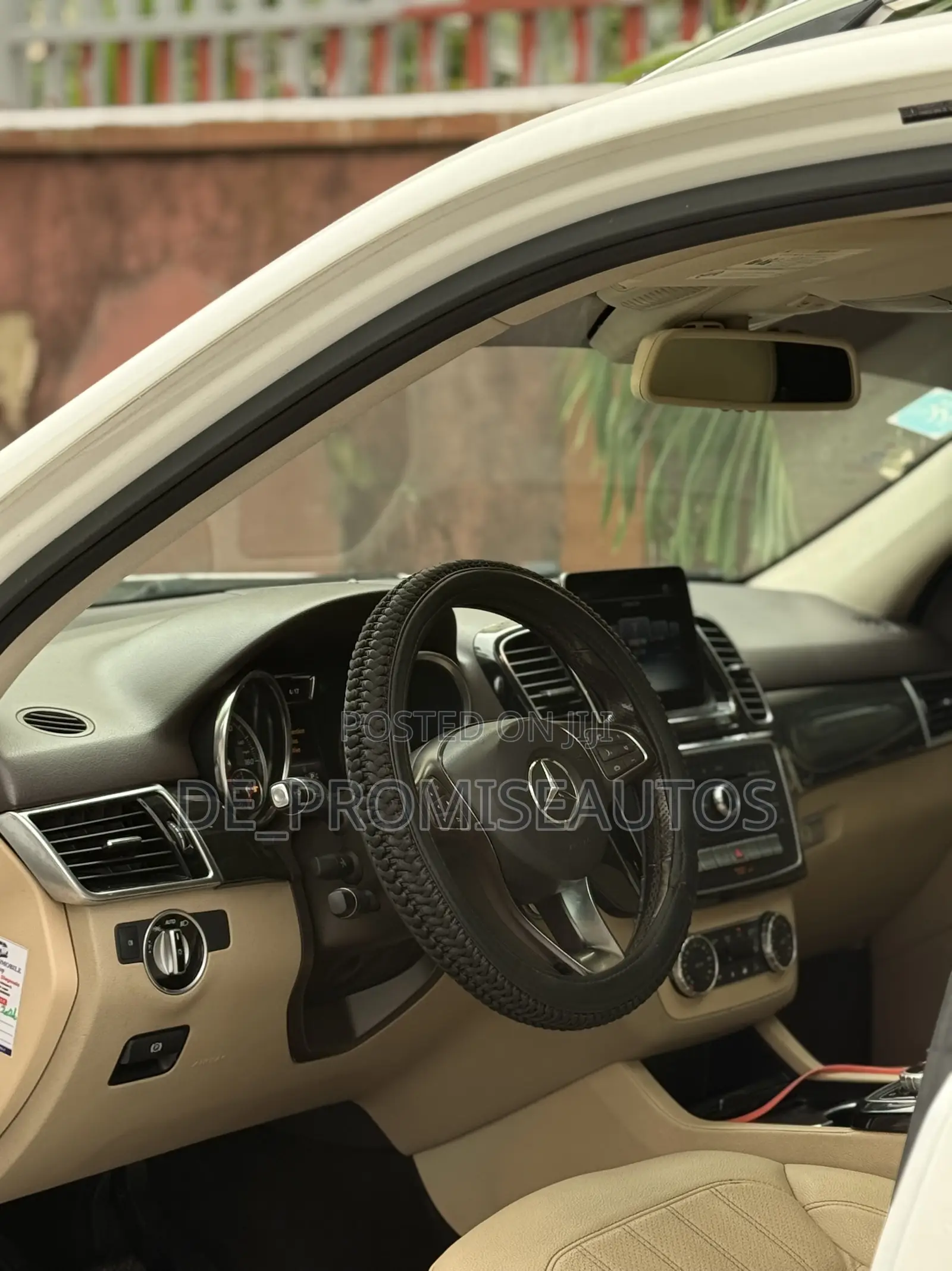 Mercedes-Benz GLE-Class 2016 White