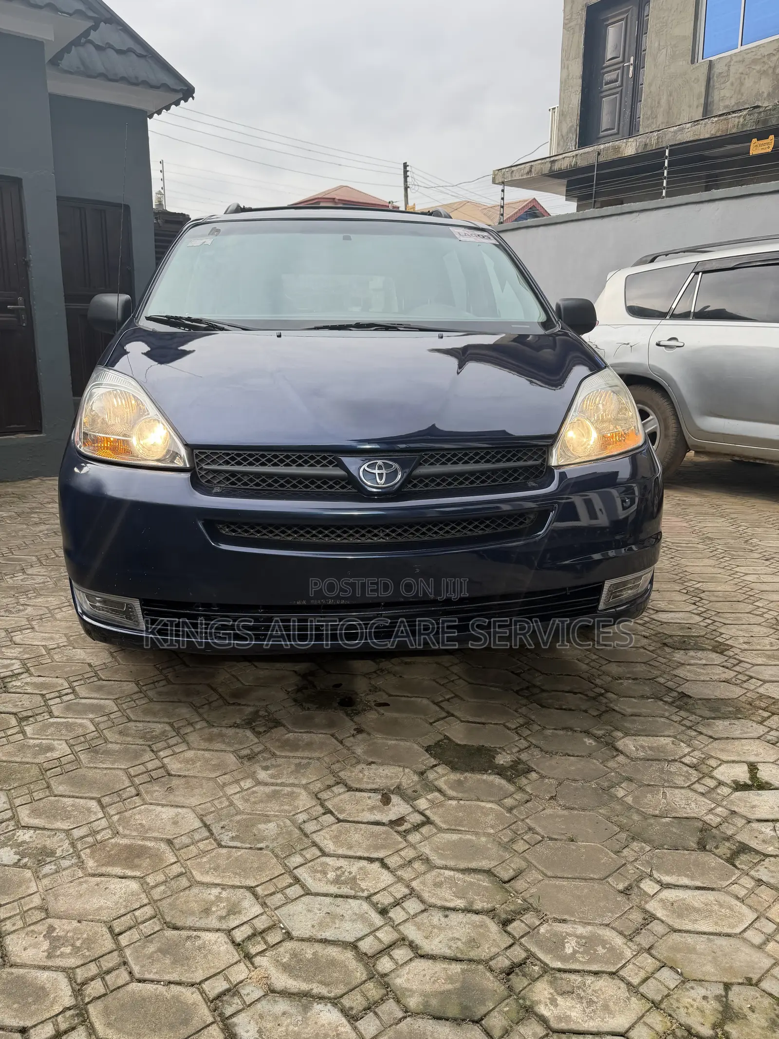 Toyota Sienna CE 2005 Blue
