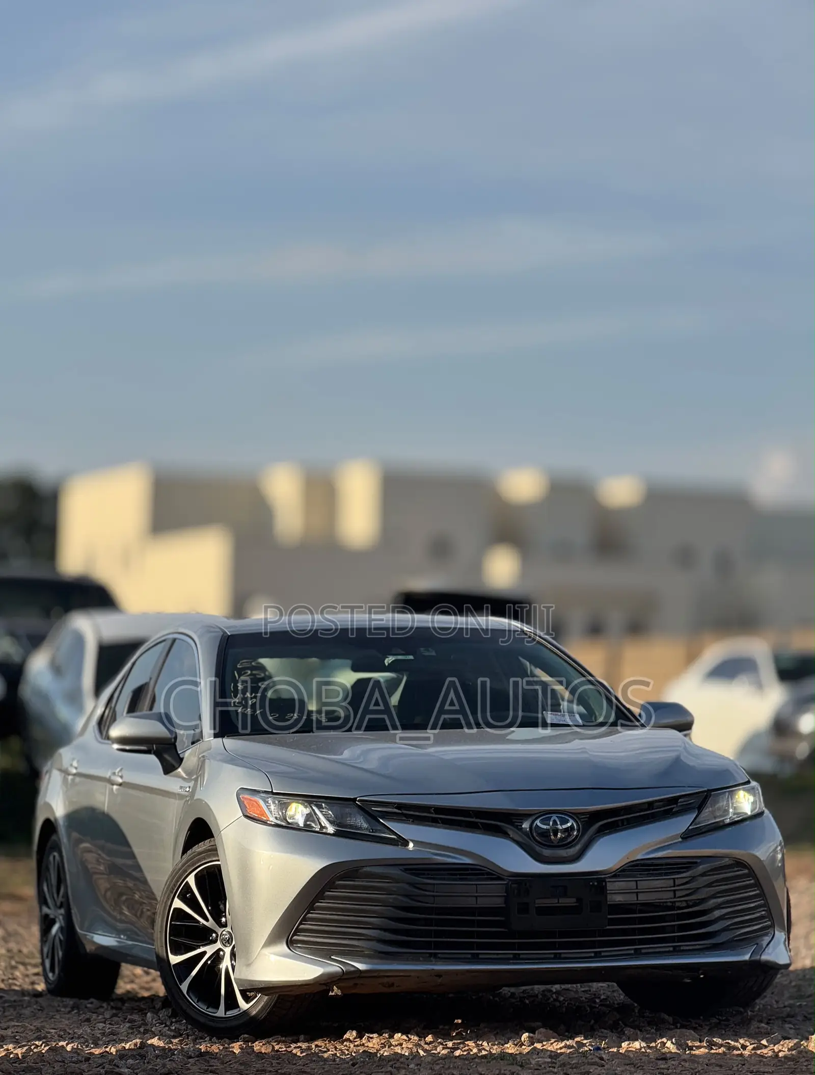 Toyota Camry 2018 Silver