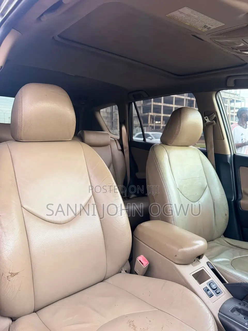 Toyota RAV4 2010 Silver