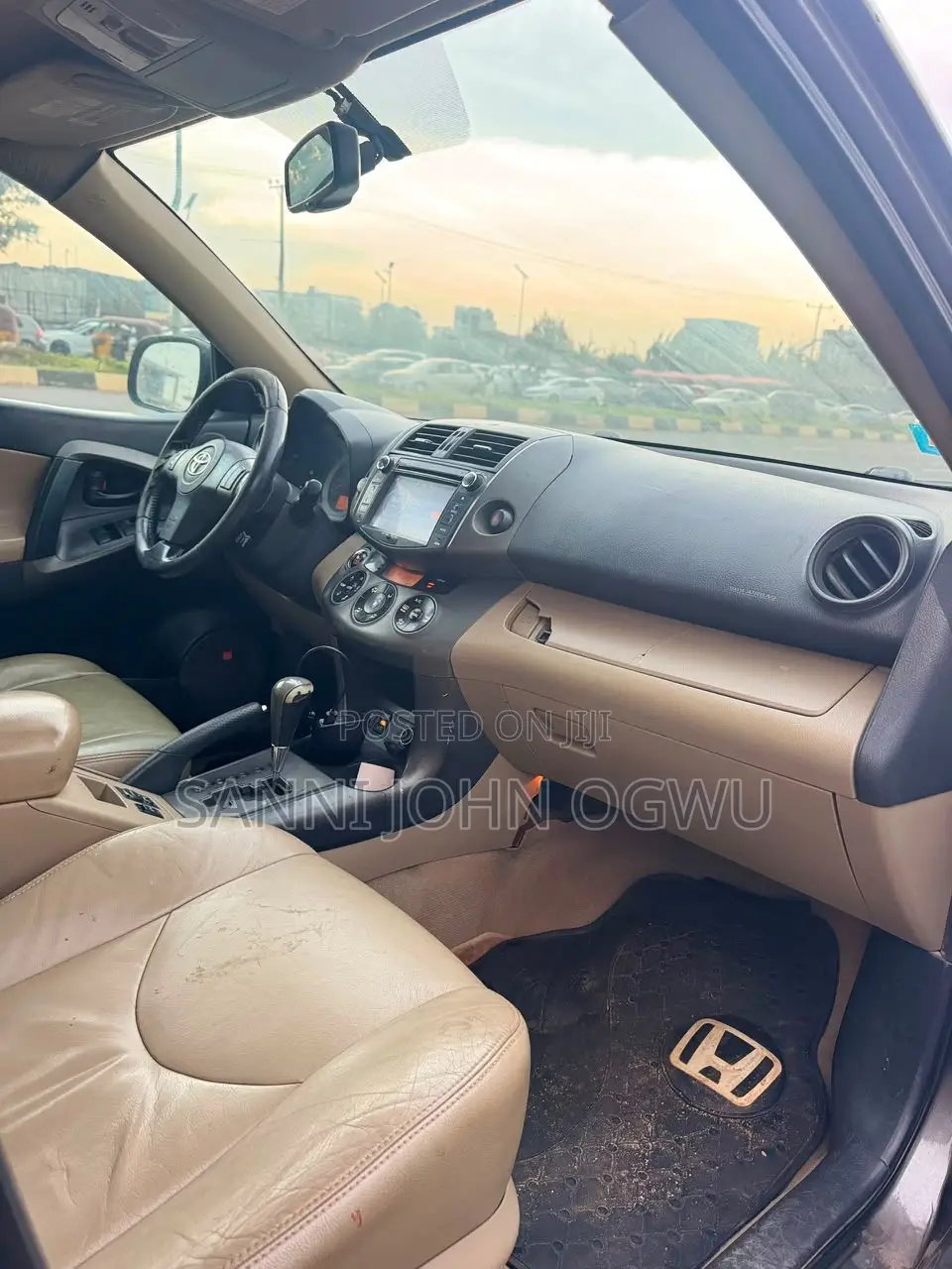 Toyota RAV4 2010 Silver