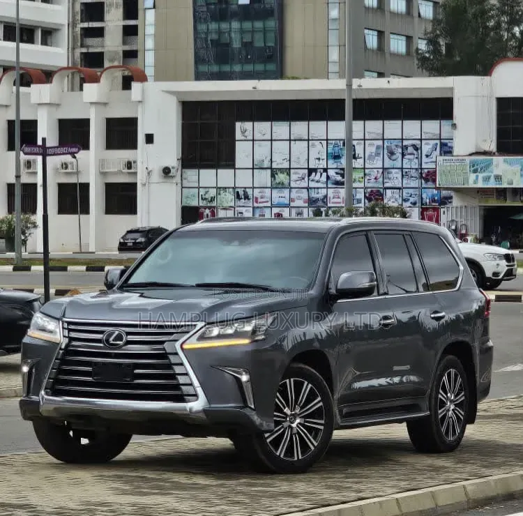Lexus LX 2019 Gray