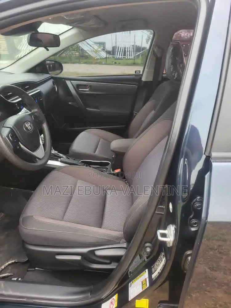 Toyota Corolla 2019 Blue