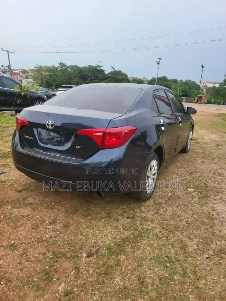Toyota Corolla 2019 Blue