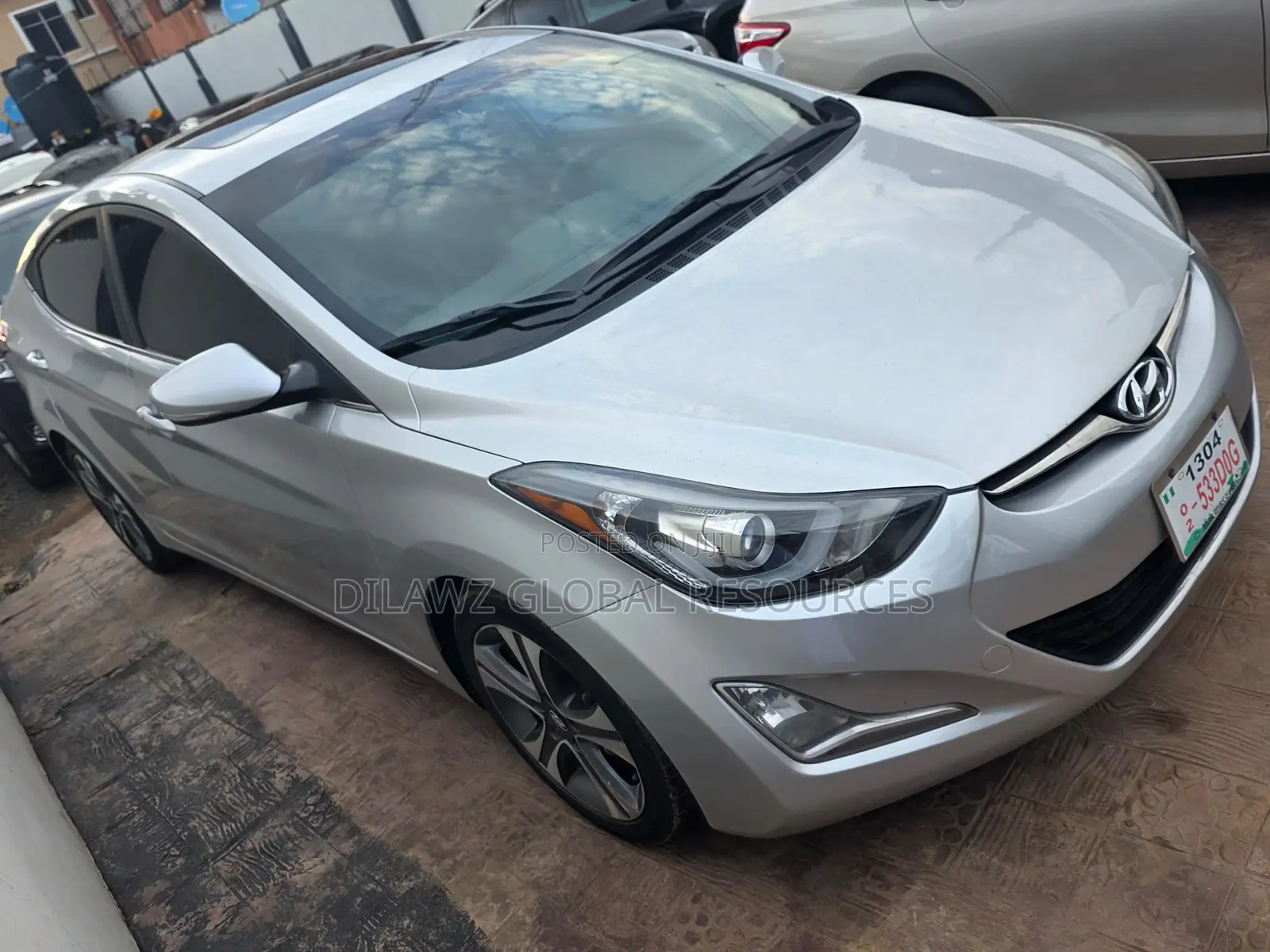 Hyundai Elantra Limited 4dr Sedan (1.8L 4cyl 6A) 2014 Silver