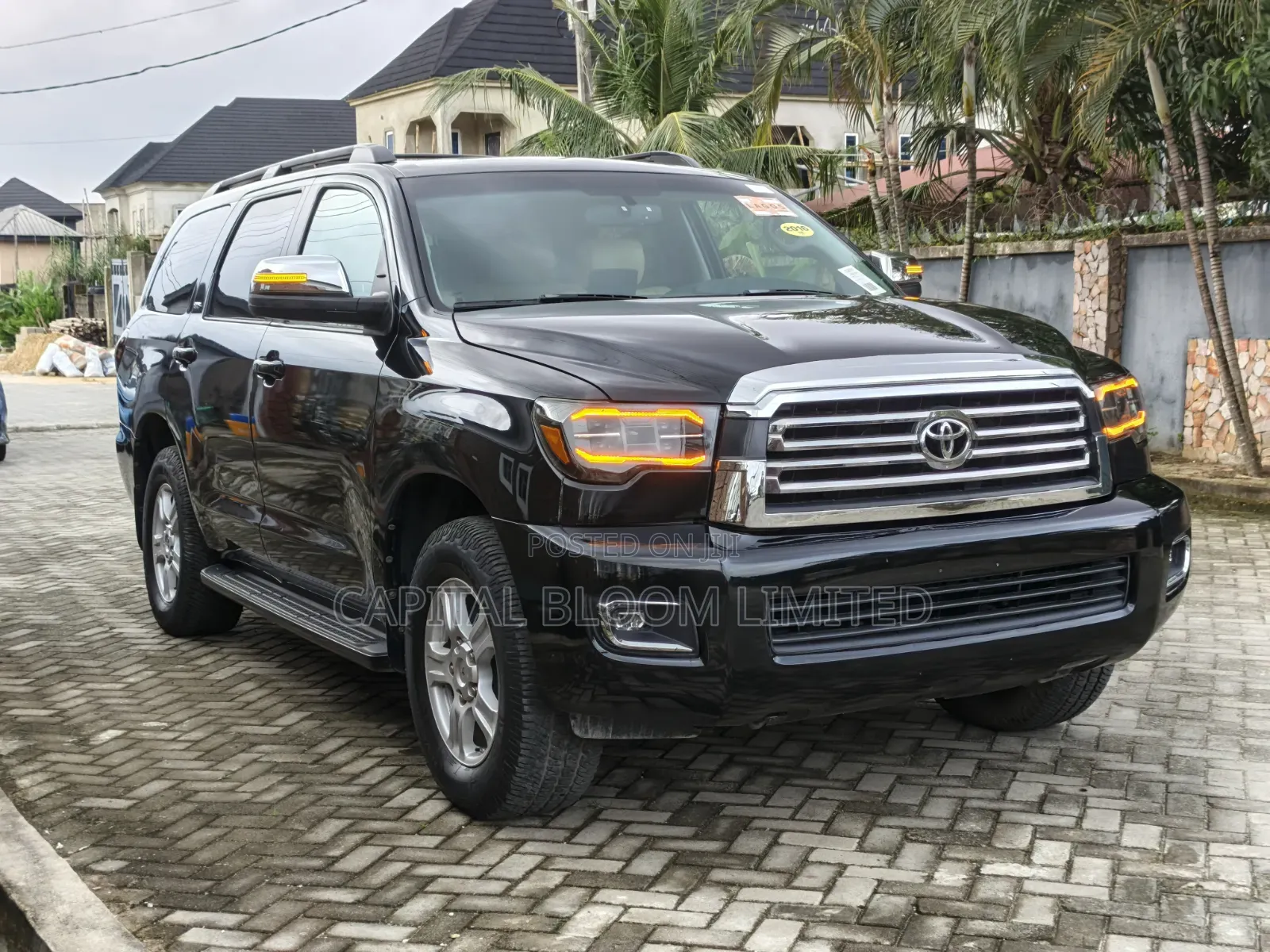 Toyota Sequoia SR5 4dr SUV 4WD (5.7L 8cyl 6A) 2008 Black