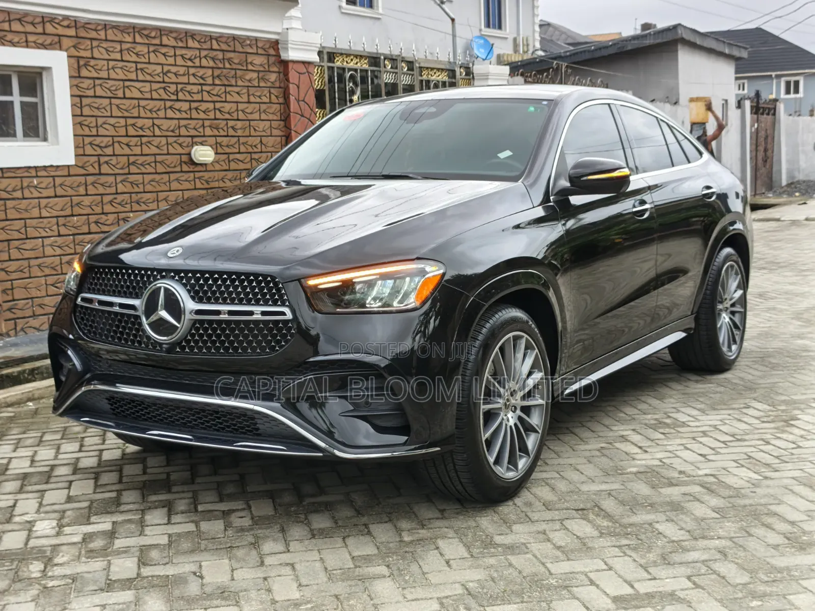 Mercedes-Benz GLE-Class 2025 Black