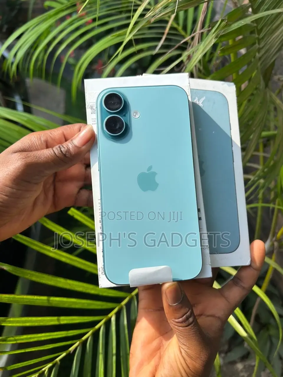 Apple iPhone 16 128 GB Green