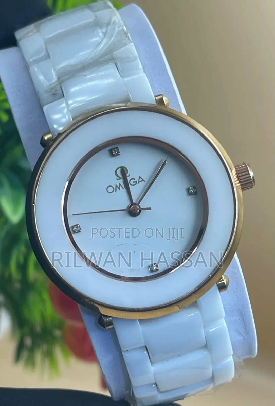 Omega Round Face Ceramic Female Timepiece