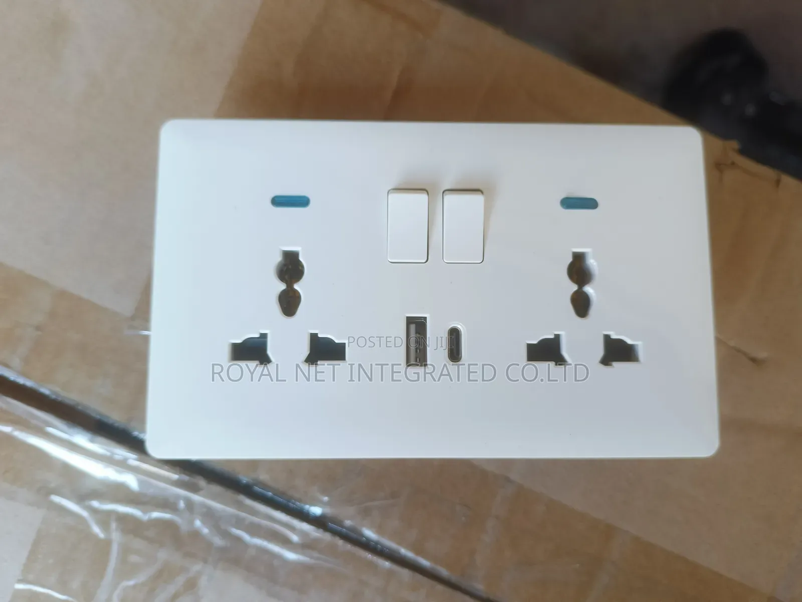 Ups Socket With USB