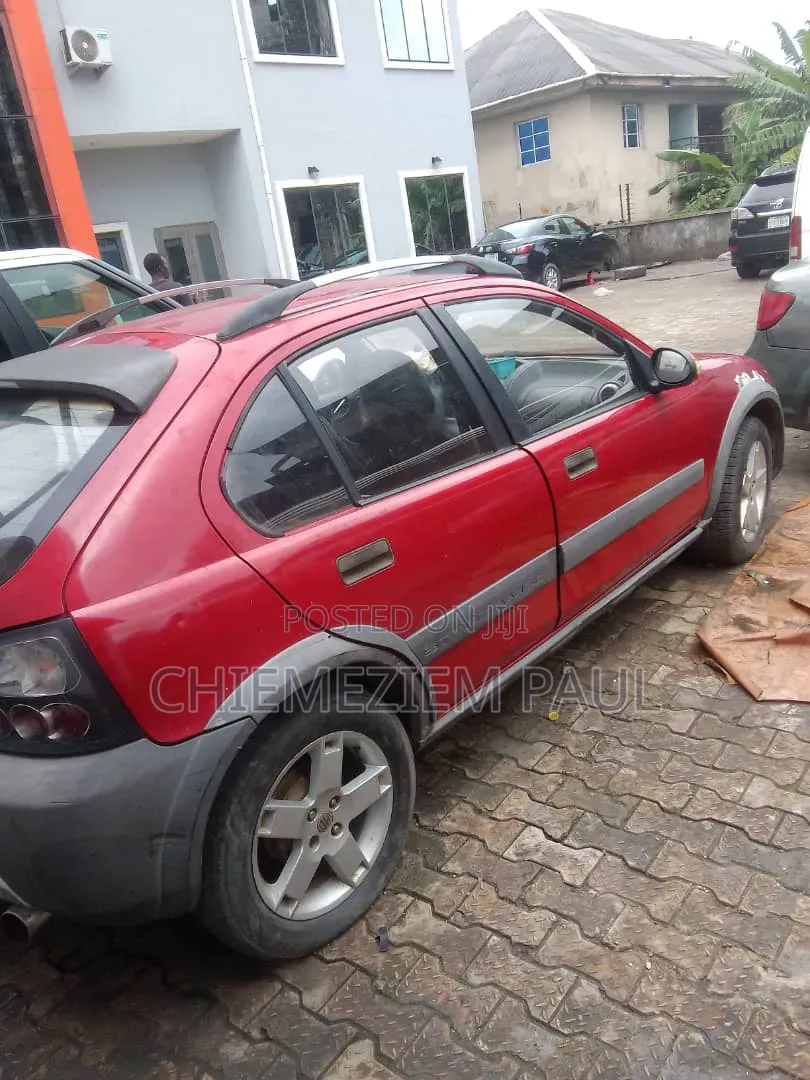 MG Rover 2004 Red