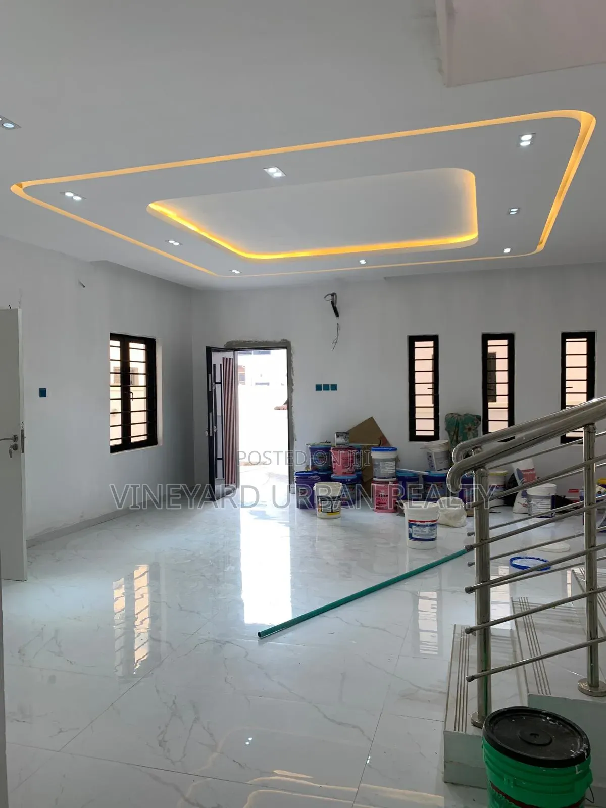 4bdrm Duplex in Thomas Estate for rent