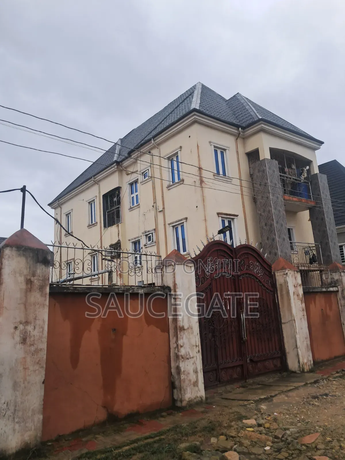 2bdrm Duplex in Ijegun Akinjo for sale