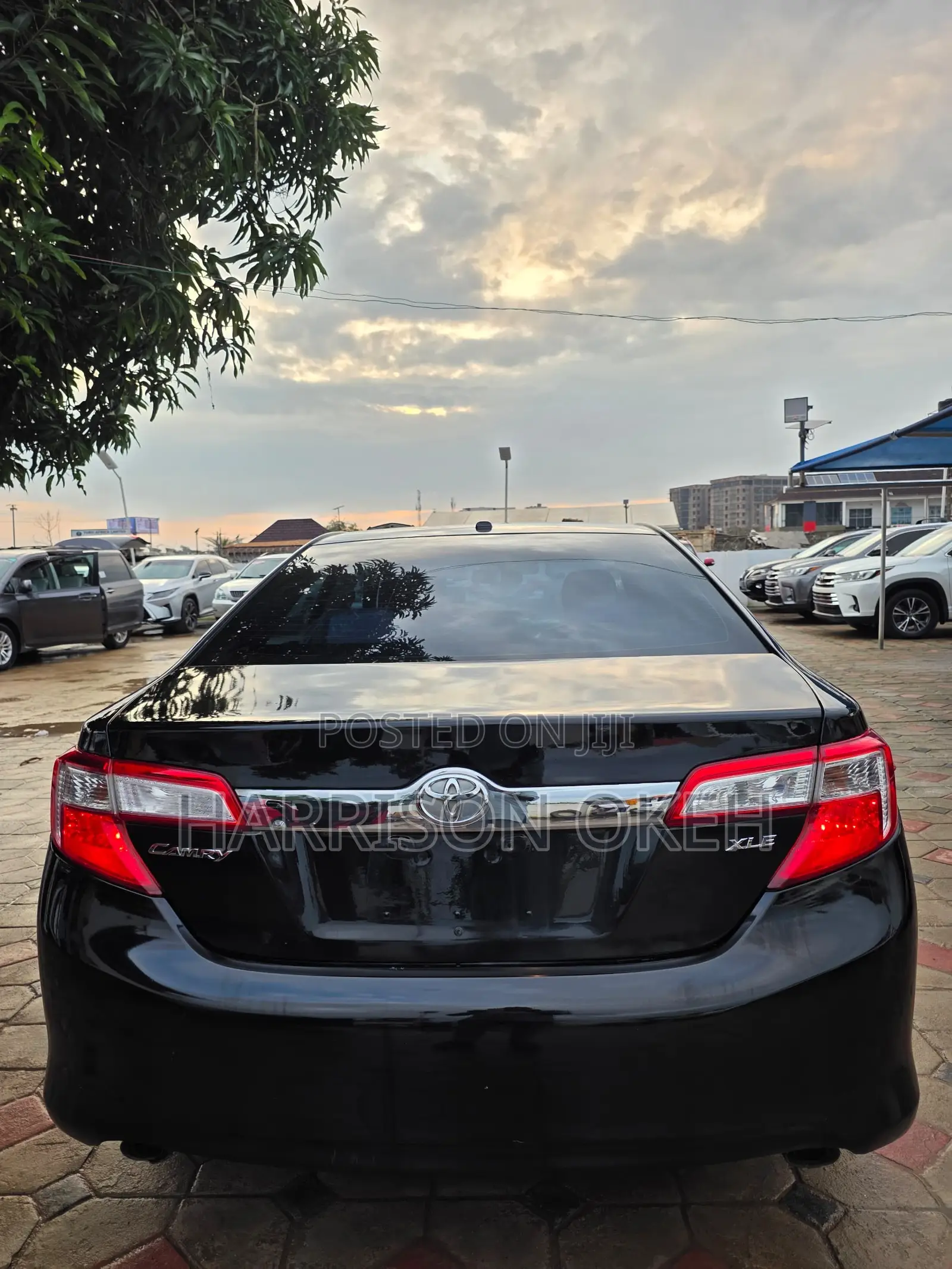Toyota Camry XLE 4dr Sedan (2.5L 4cyl 6A) 2014 Black