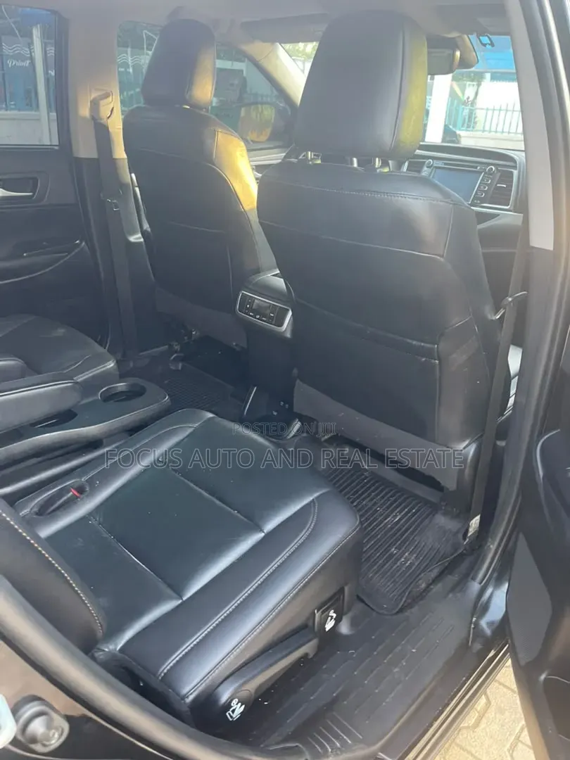 Toyota Highlander 2019 Black