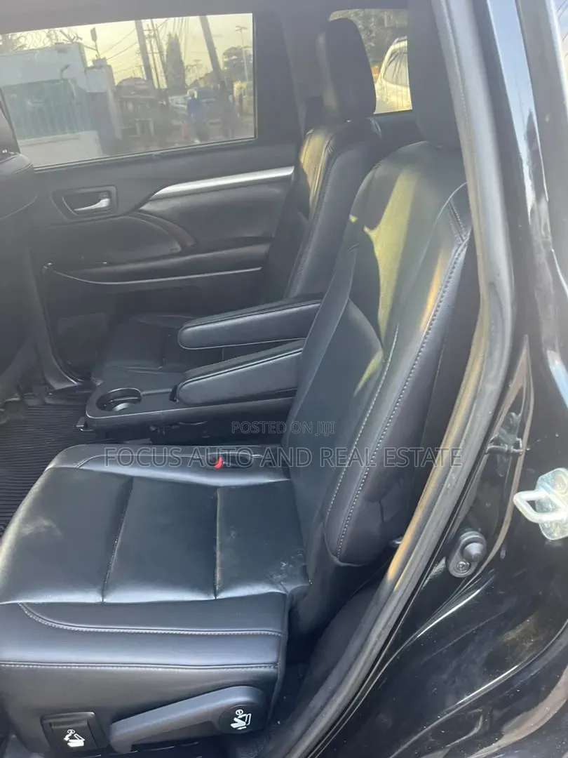 Toyota Highlander 2019 Black
