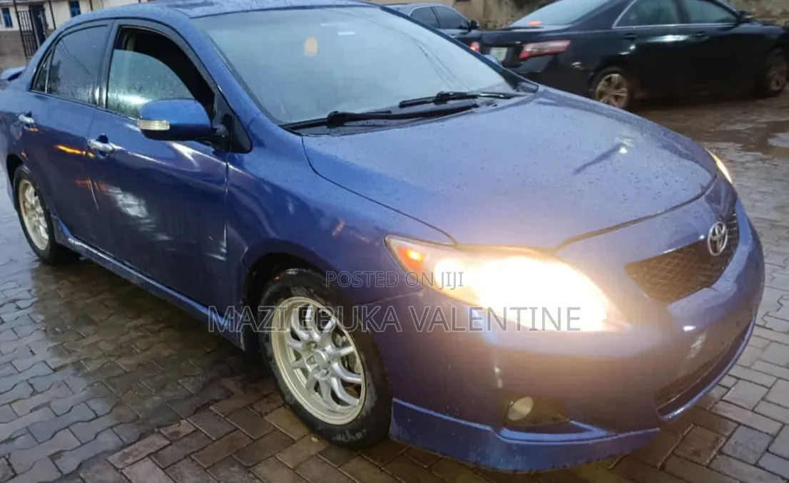 Toyota Corolla 2011 Blue