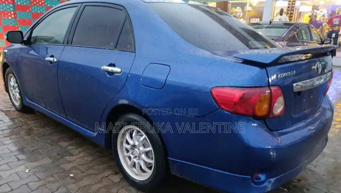 Toyota Corolla 2011 Blue